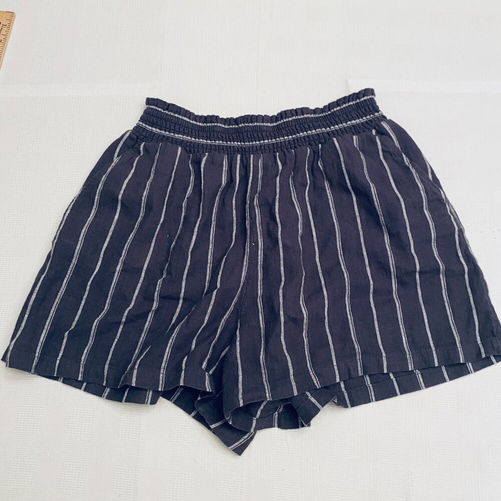 Universal Thread Flowy Shorts - Picture 5 of 5